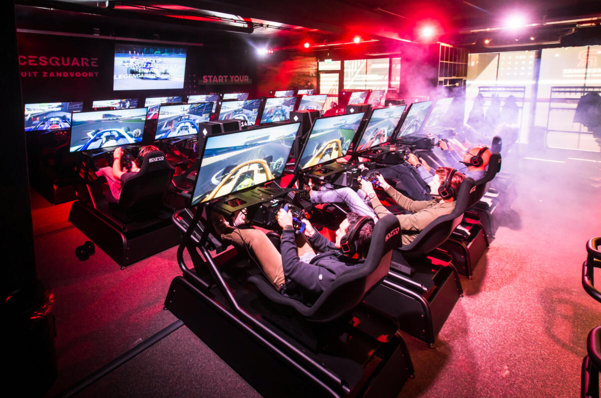 Racesquare CM.com Circuit Zandvoort simrace Build4Performance Fanatec Formule 1