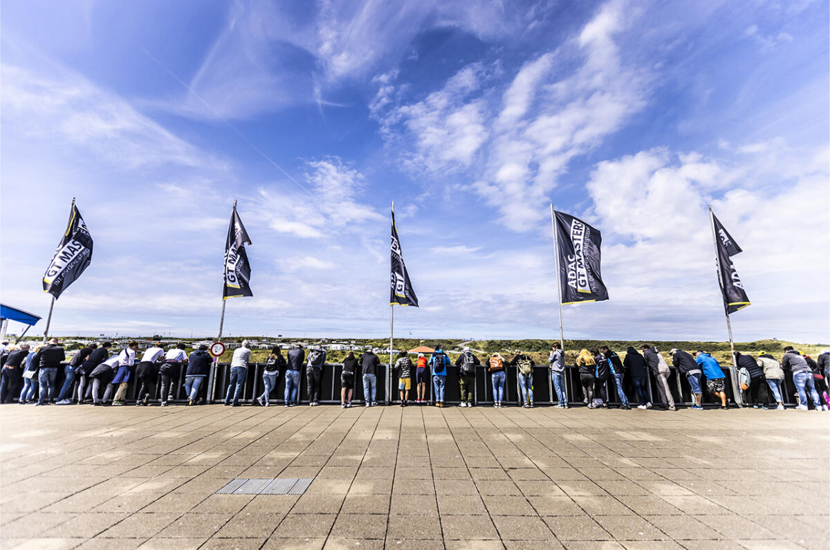 ADAC GT Masters C Mcom Circuit Zandvoort 0006 allround