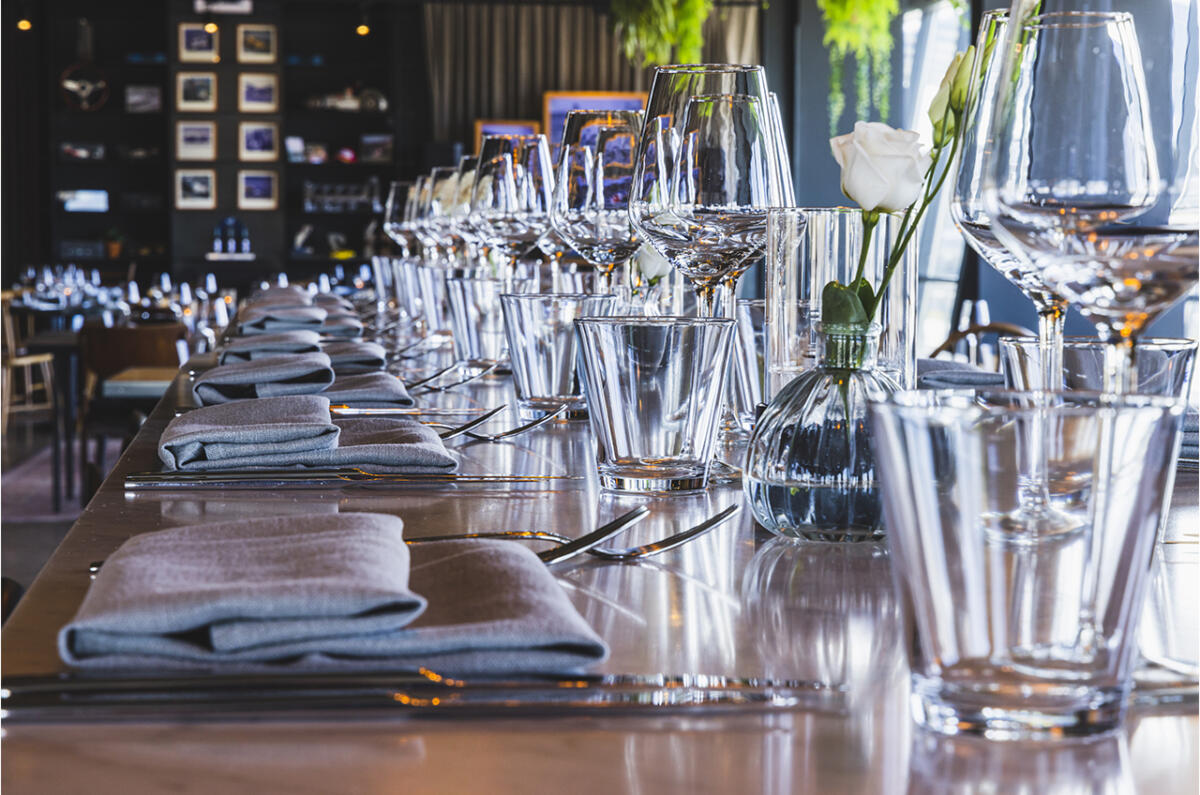 Bernies Bar Kitchen CM com Circuit Zandvoort Chris Schotanus Zonder Tabaksreclame 0002 3