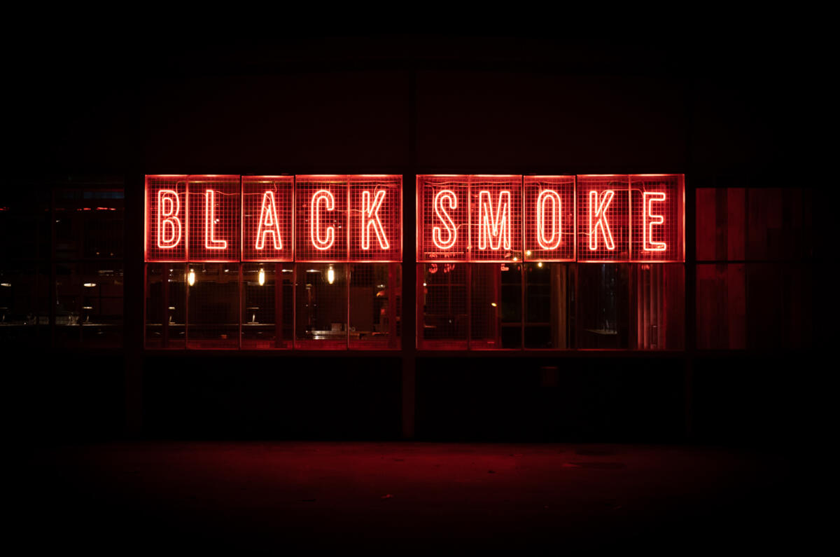 Black Smoke interieur by jord Althuizen 26