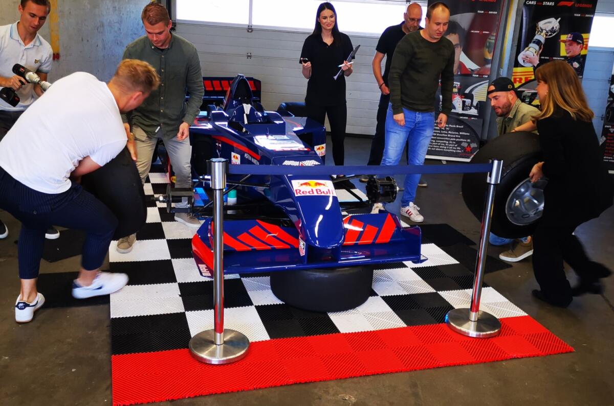 Cars and Stars Circuit Zandvoort Pitbox Games 14