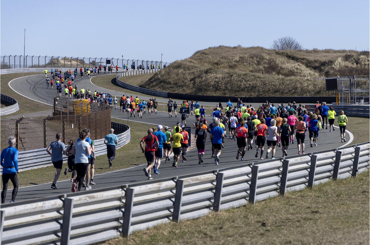 Circuit Run C Mcom Circuit Zandvoort 0001 145 A4135