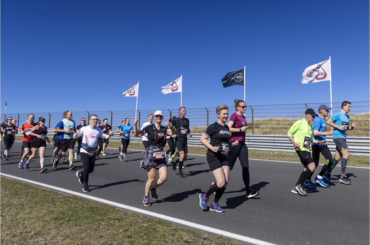 Circuit Run C Mcom Circuit Zandvoort 0008 145 A4117