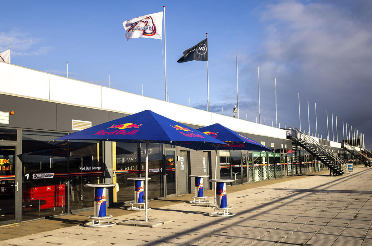 Red Bull Lounge CM com Circuit Zandvoort Max Verstappen 0006 9