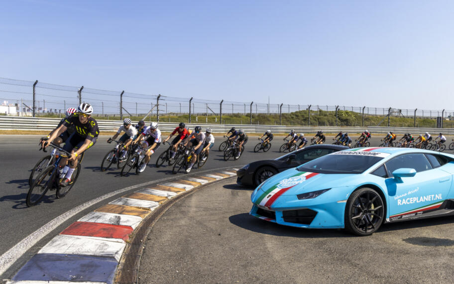 Foto Cycling Zandvoort